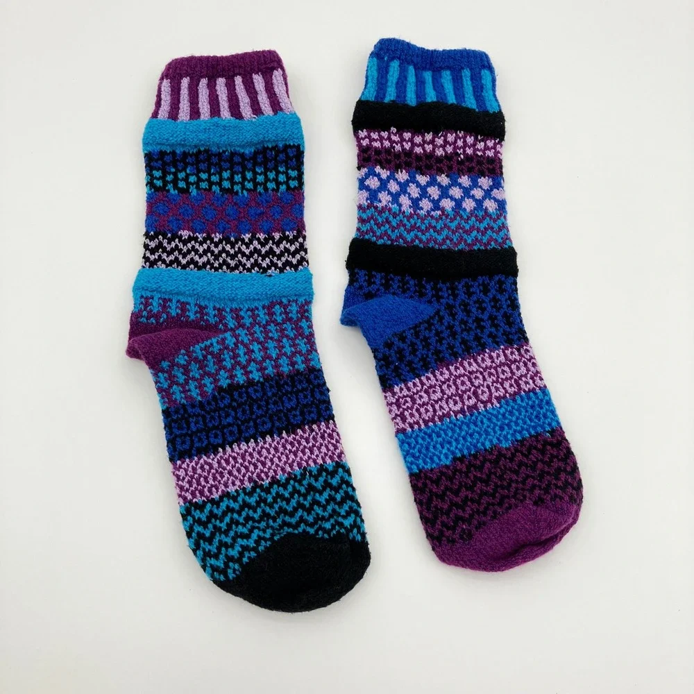 Solmate Socks Raspberry Knitted Crew Socks Small Purple Blue Mismatched USA
